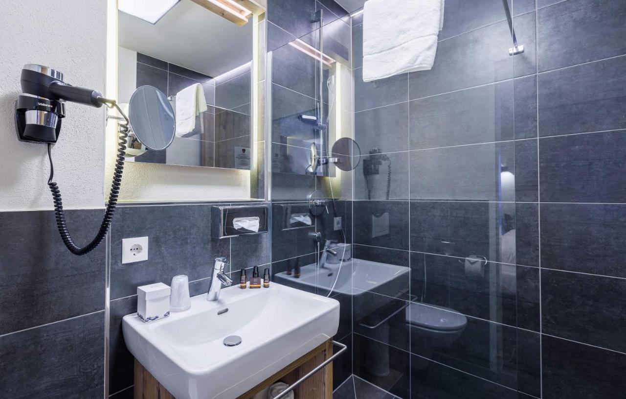Avenida Mountain Lodges Saalbach Екстериор снимка