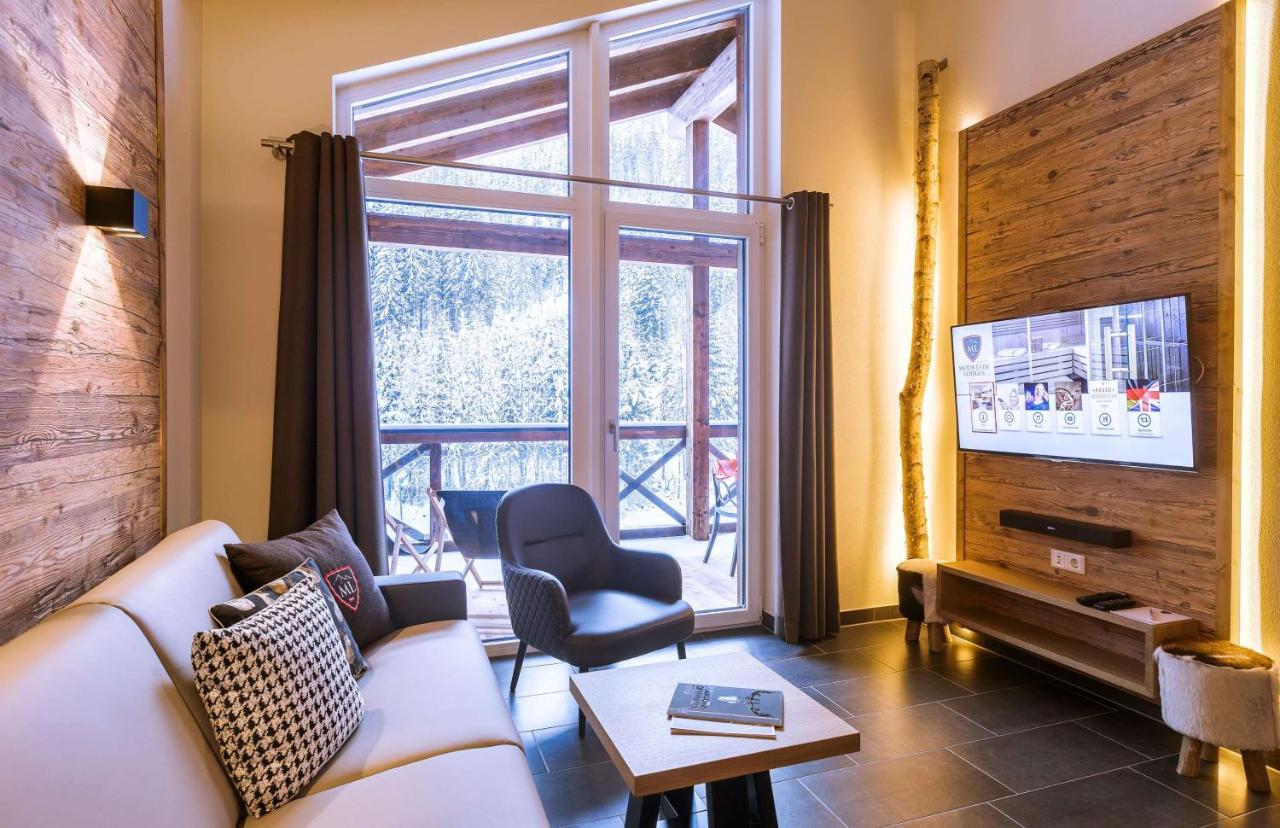 Avenida Mountain Lodges Saalbach Екстериор снимка