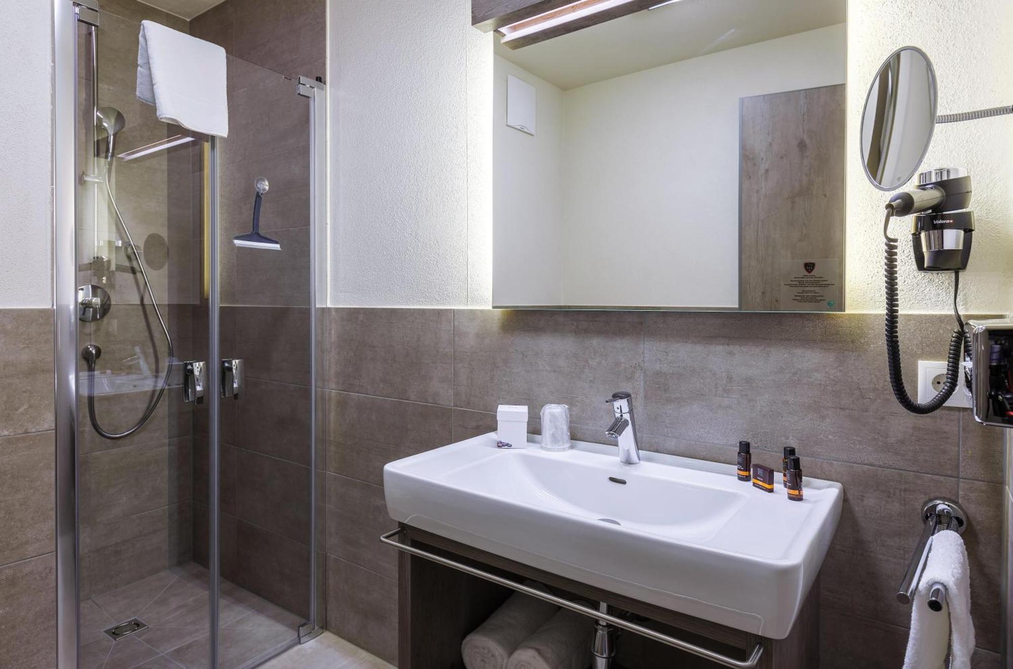 Avenida Mountain Lodges Saalbach Стая снимка